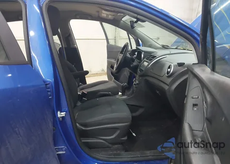 2015 Chevrolet Trax 1Ls z USA, uszkodzony, nr VIN KL7CJPSB1FB085829